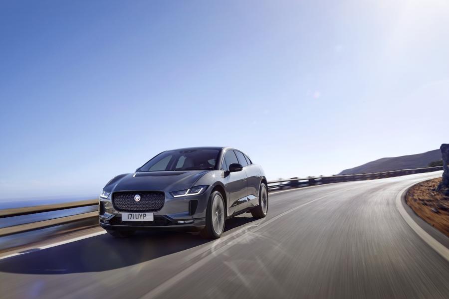  Jaguar I-Pace EV400 AWD HSE 2018 года  (WW) (фото 18 из 114)